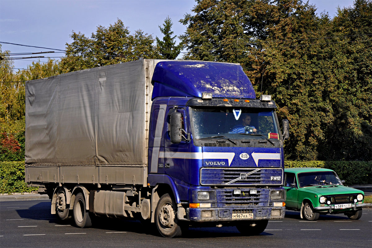 Хакасия, № М 967 КА 19 — Volvo ('1993) FH12.380