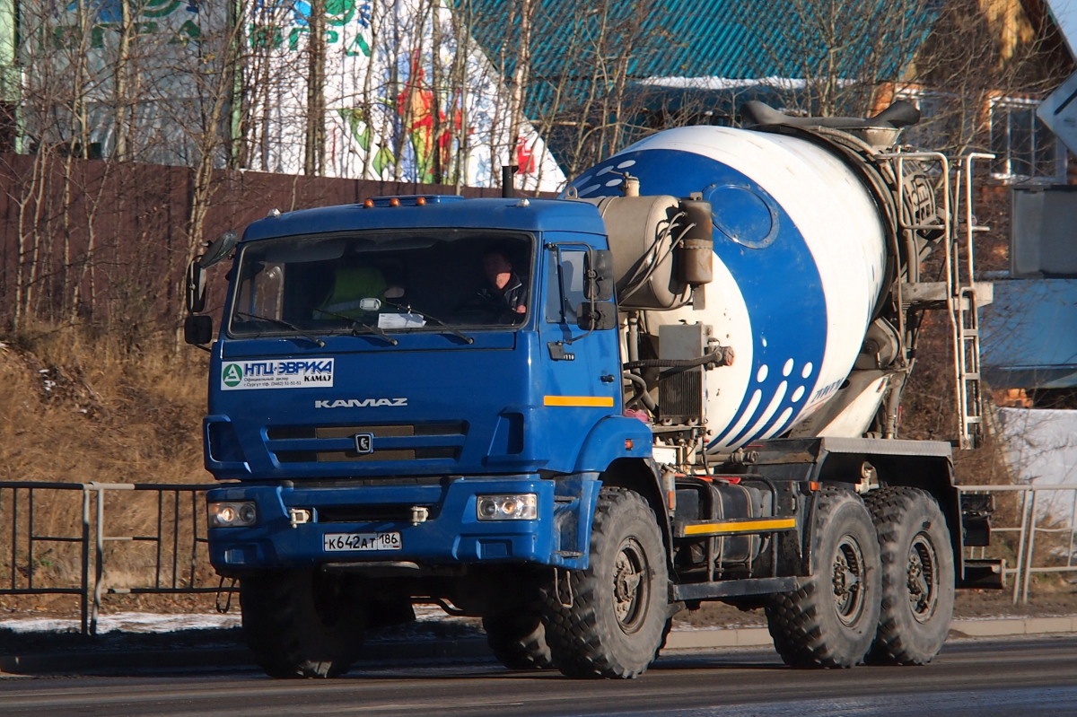 Ханты-Мансийский автоном.округ, № К 642 АТ 186 — КамАЗ-43118 (общая модель)