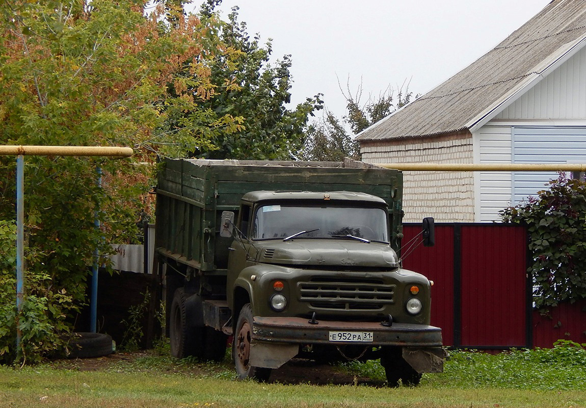 Белгородская область, № Е 952 РА 31 — ЗИЛ-495710