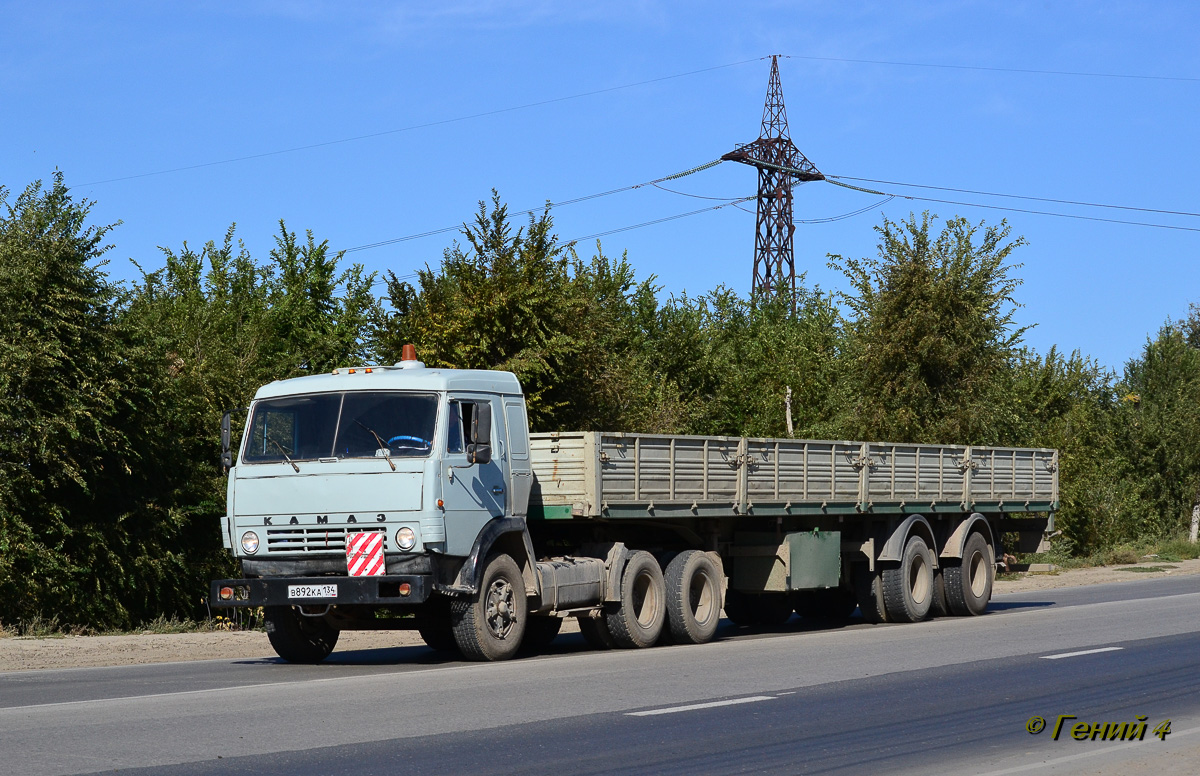 Волгоградская область, № В 892 КА 134 — КамАЗ-54112