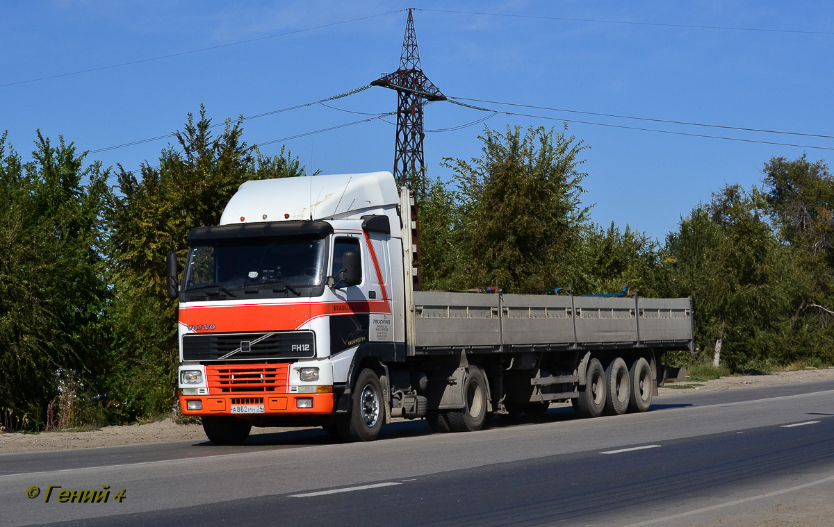 Волгоградская область, № А 882 МН 34 — Volvo ('1993) FH12.380