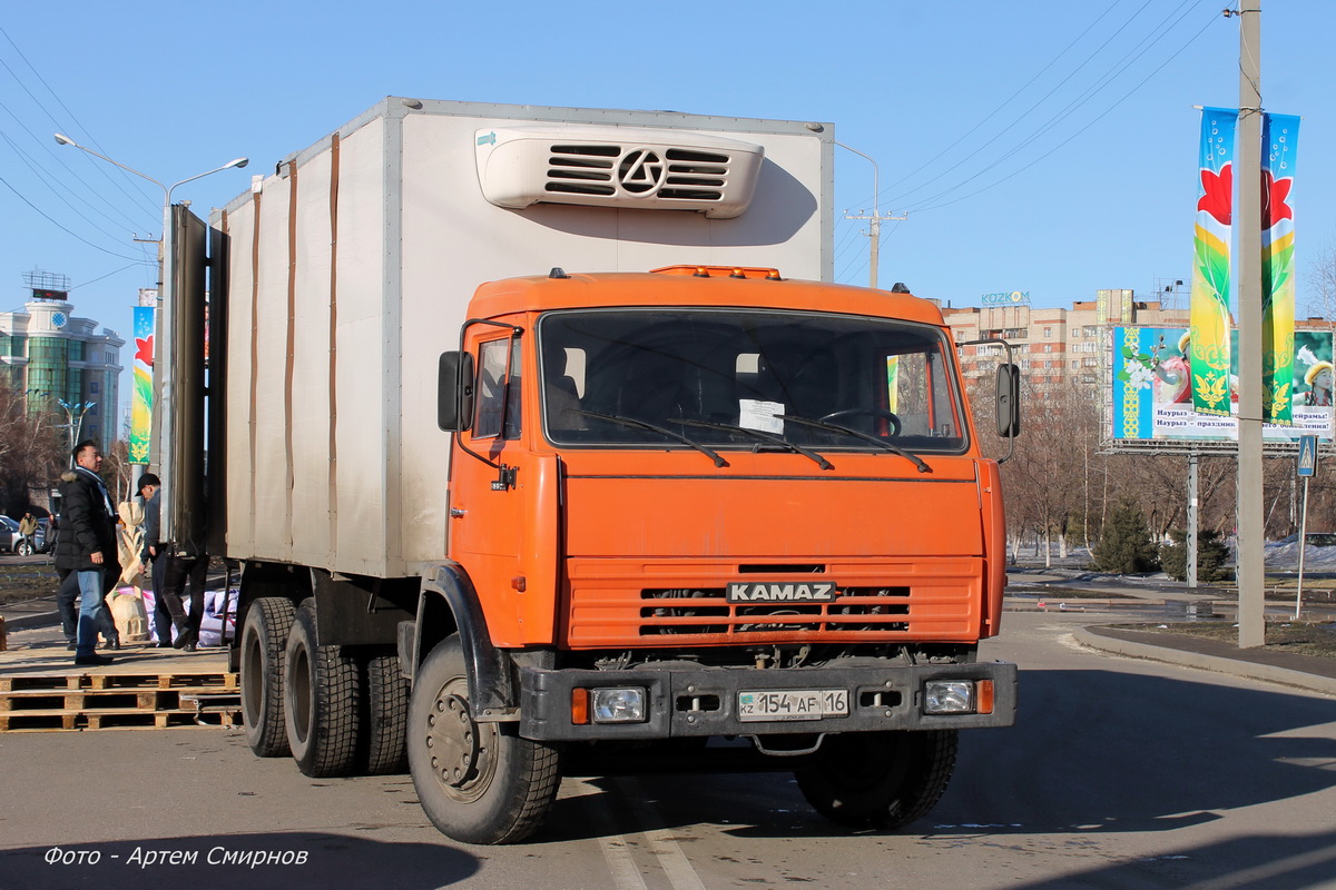 Восточно-Казахстанская область, № 154 AF 16 — КамАЗ-53215 (общая модель)