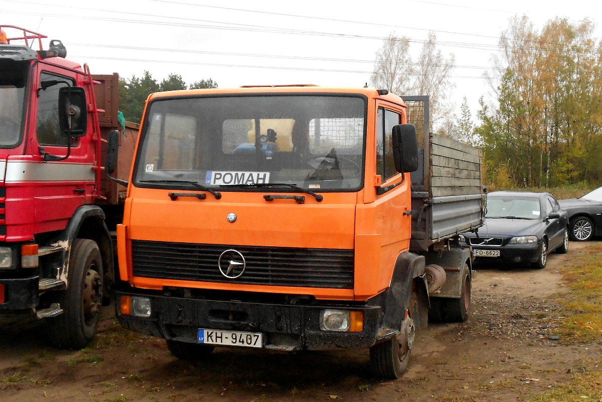 Латвия, № KH-9407 — Mercedes-Benz LK (общ. мод.)