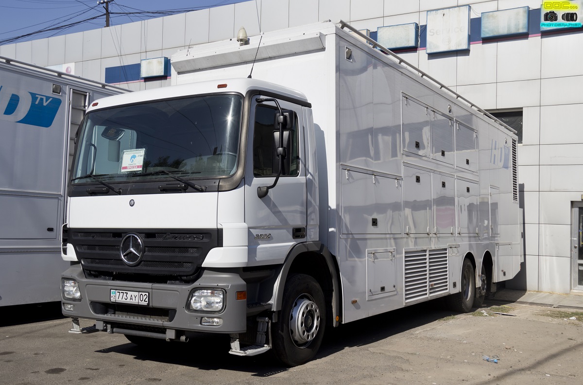 Алматы, № 773 AY 02 — Mercedes-Benz Actros ('2003) 2532