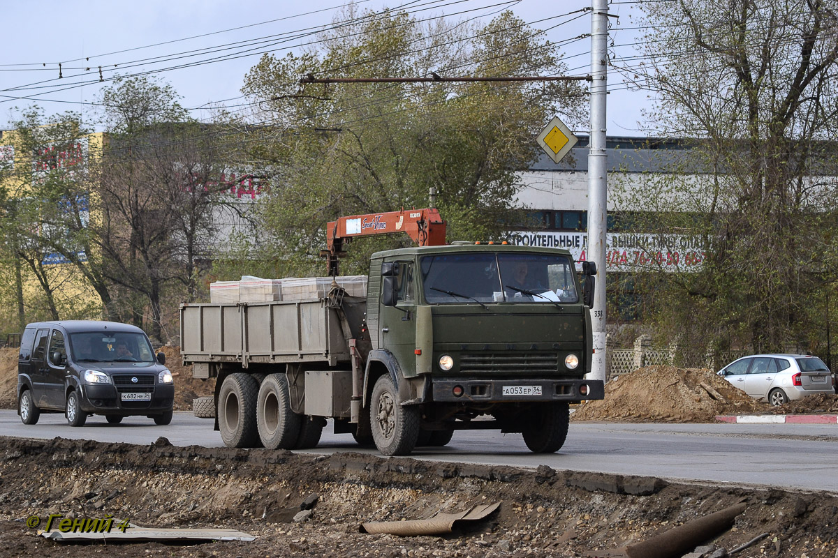 Волгоградская область, № А 053 ЕР 34 — КамАЗ-53212