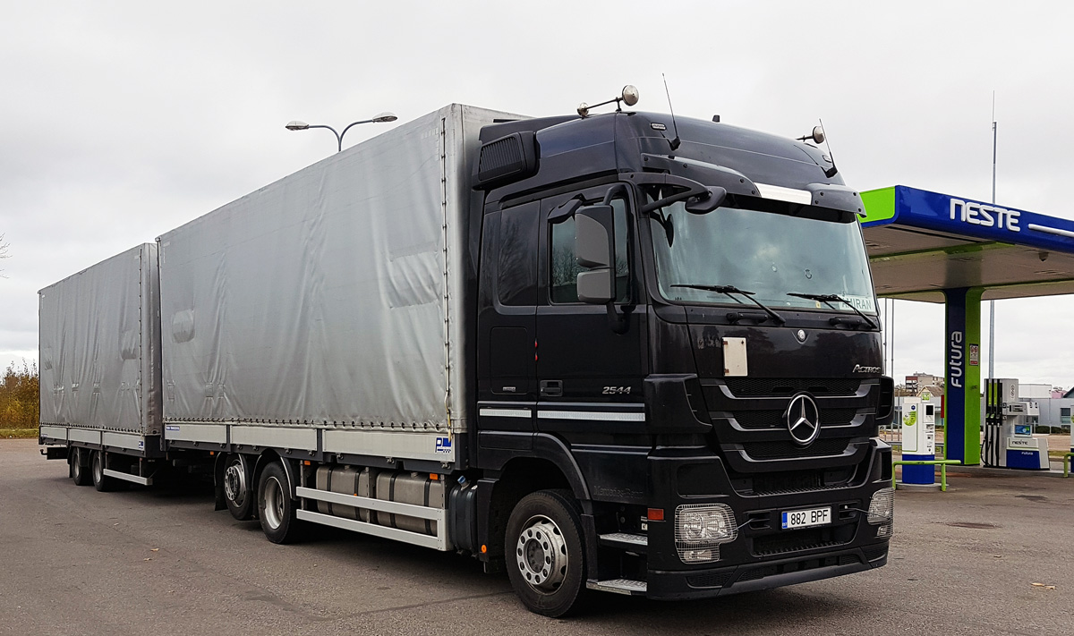 Эстония, № 882 BPF — Mercedes-Benz Actros ('2009) 2544