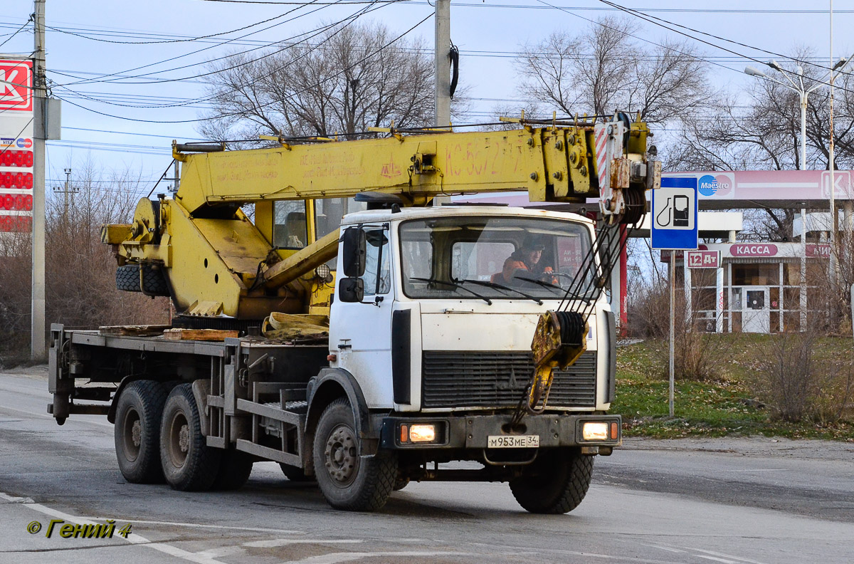 Волгоградская область, № М 953 МЕ 34 — МАЗ-6303A3