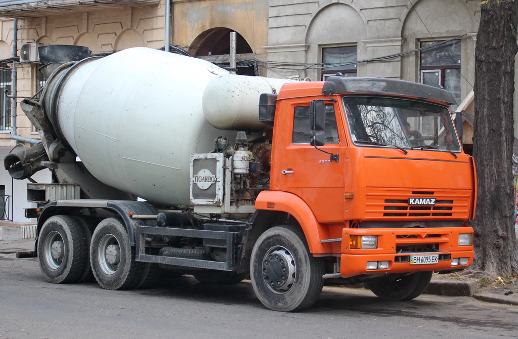 Одесская область, № ВН 6095 ЕК — КамАЗ-6520 [652000]