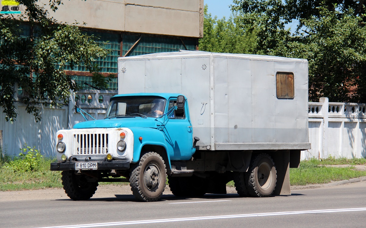 Восточно-Казахстанская область, № F 810 DPM — ГАЗ-53-12