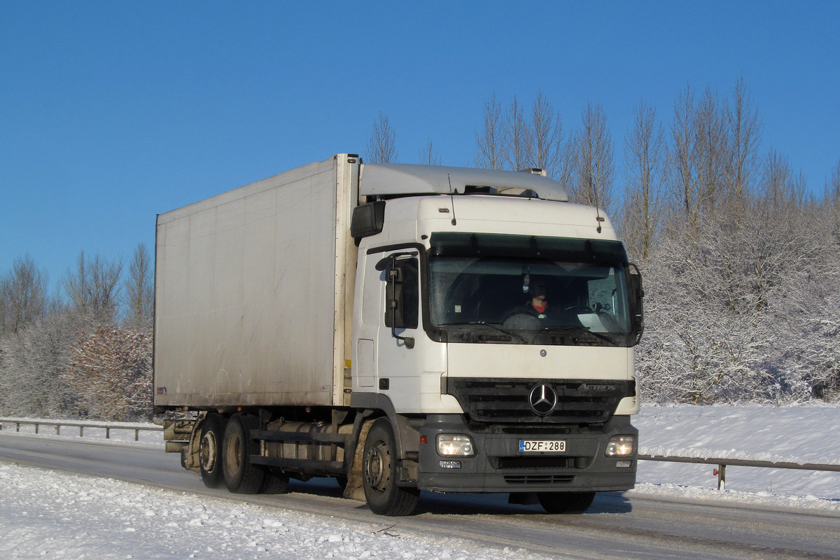 Литва, № DZF 280 — Mercedes-Benz Actros ('2003)