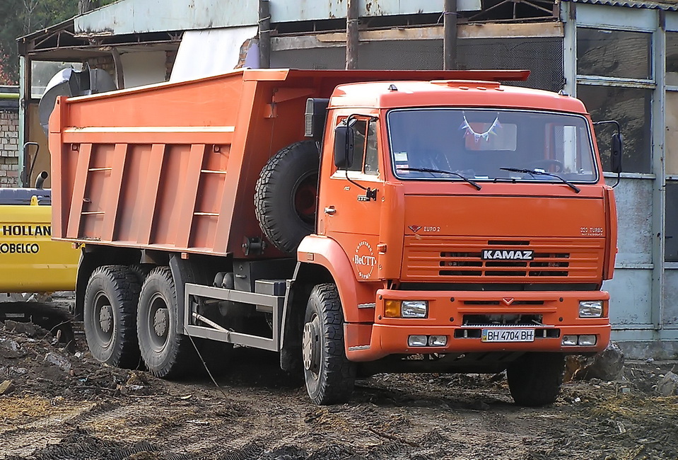 Одесская область, № ВН 4704 ВН — КамАЗ-6520 [652000]