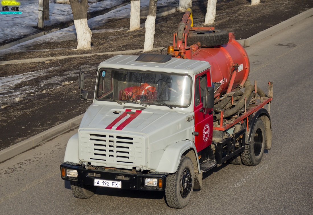 Алматы, № A 192 FX — ЗИЛ-433362