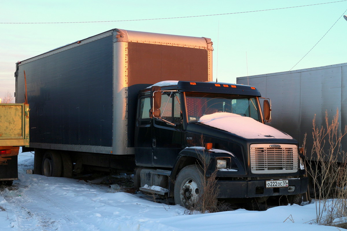 Омская область, № О 222 ОС 55 — Freightliner Business Class FL