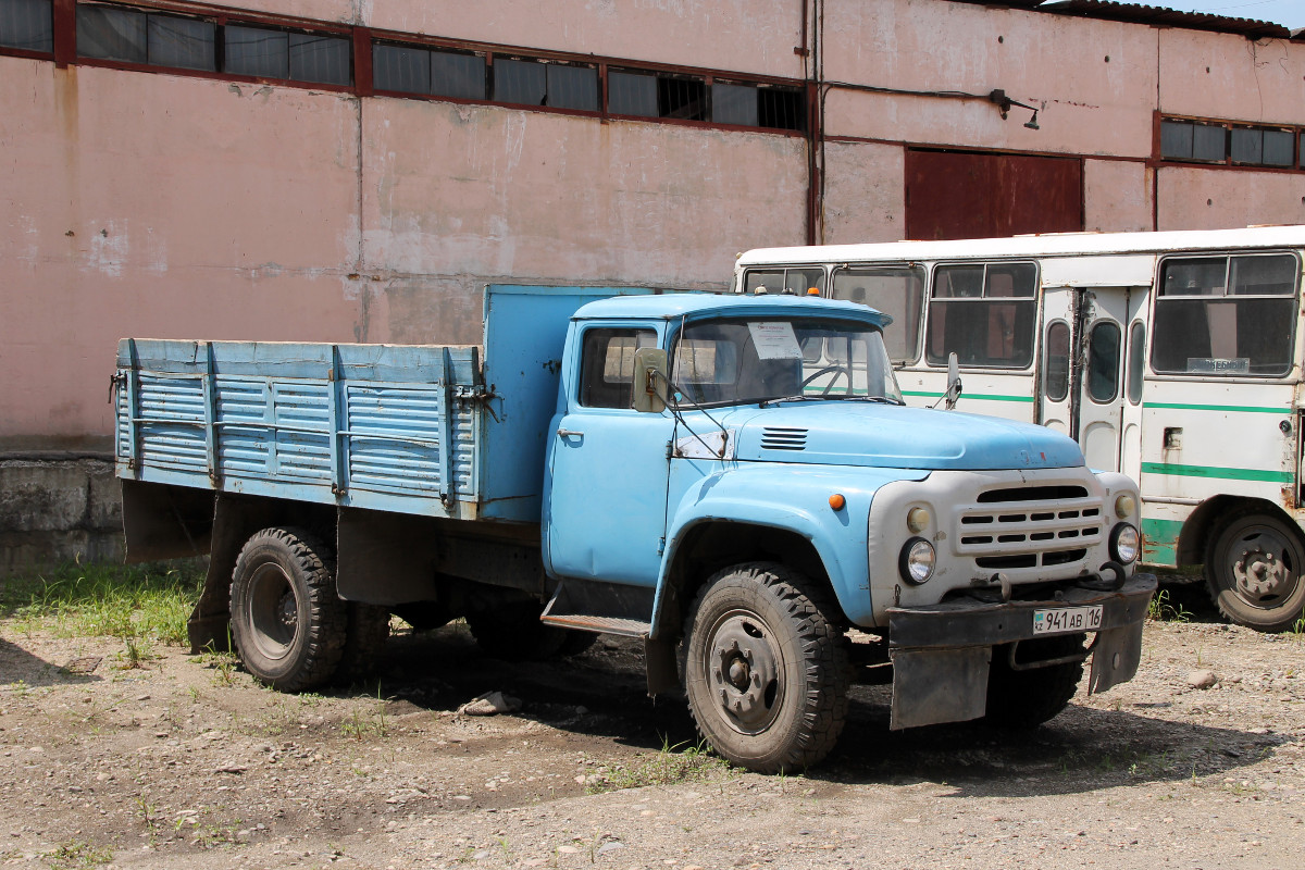 Восточно-Казахстанская область, № 941 AB 16 — ЗИЛ-431412