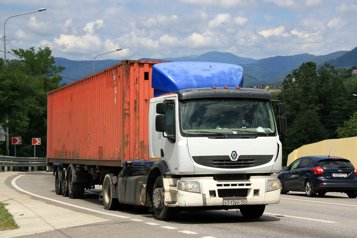 Новосибирская область, № А 517 ЕР 154 — Renault Premium ('2006)