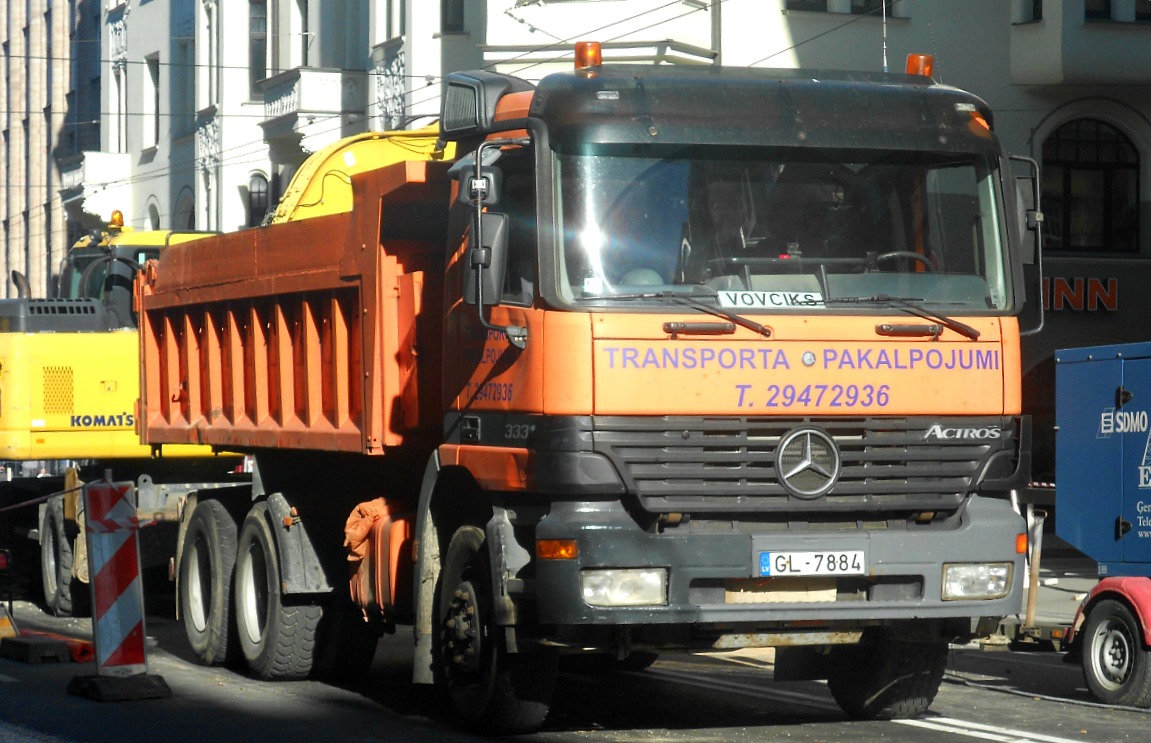 Латвия, № GL-7884 — Mercedes-Benz Actros ('1997) 3331