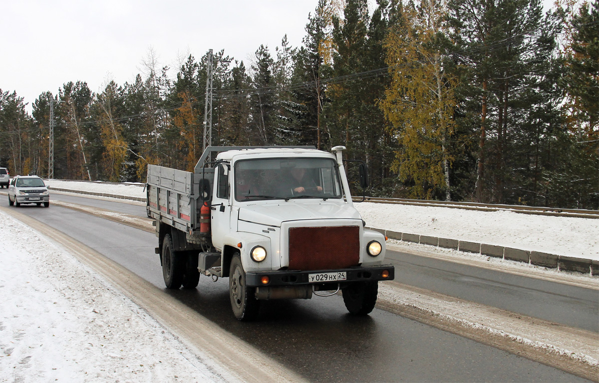 Красноярский край, № У 029 НХ 24 — ГАЗ-3309