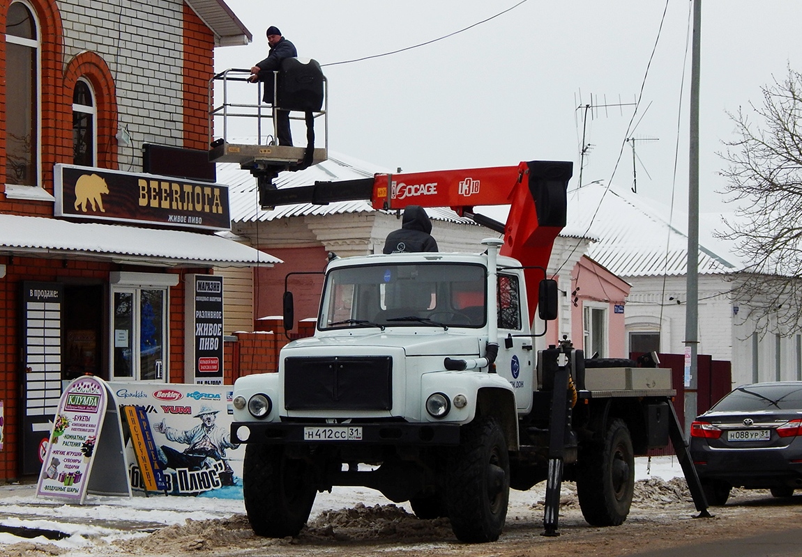 Белгородская область, № Н 412 СС 31 — ГАЗ-33081 «Садко»