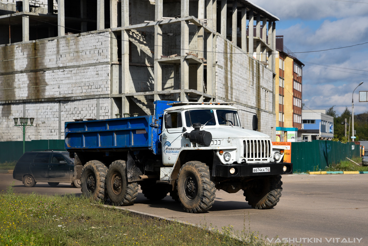 Нижегородская область, № В 674 КА 152 — Урал-5557-10