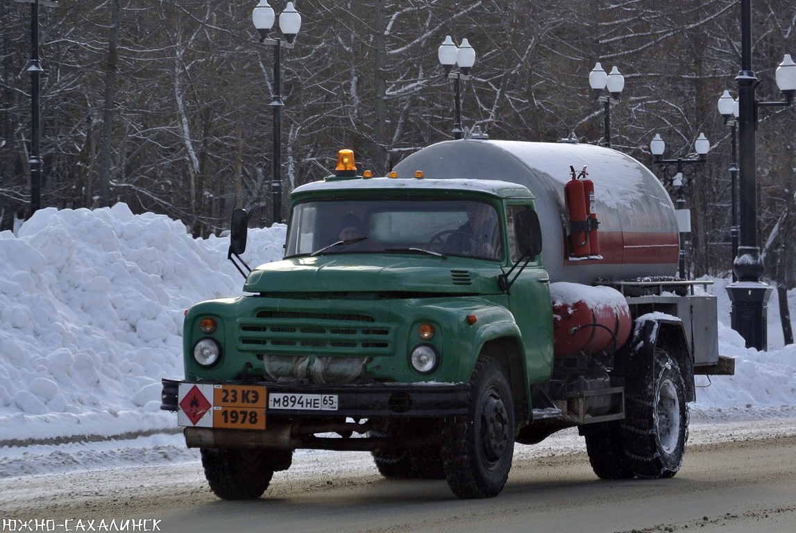 Сахалинская область, № М 894 НЕ 65 — ЗИЛ-431412