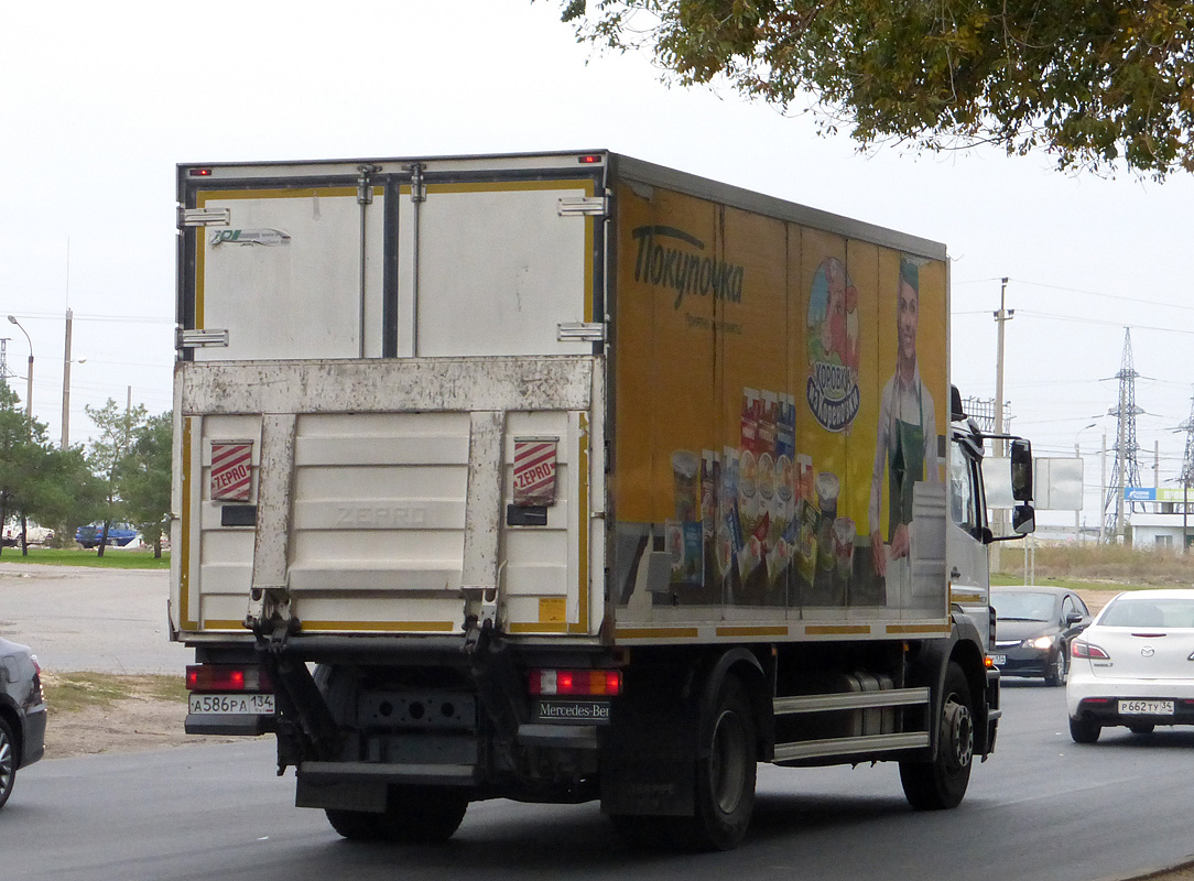 Волгоградская область, № А 586 РА 134 — Mercedes-Benz Axor 1823