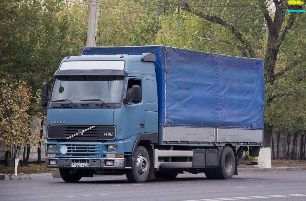 Алматы, № A 845 XEO — Volvo ('1993) FH12.340