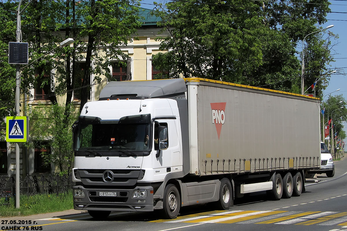 Воронежская область, № С 813 ХХ 36 — Mercedes-Benz Actros ('2009) 1844