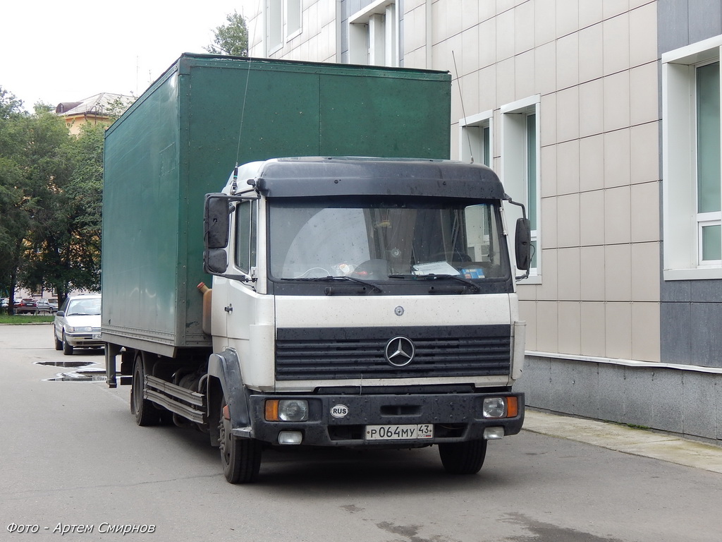 Кировская область, № Р 064 МУ 43 — Mercedes-Benz LK 817