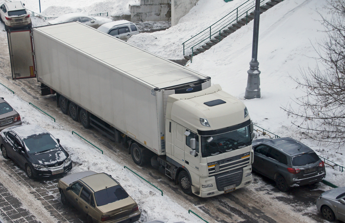 Брянская область, № М 103 СА 32 — DAF XF105 FT