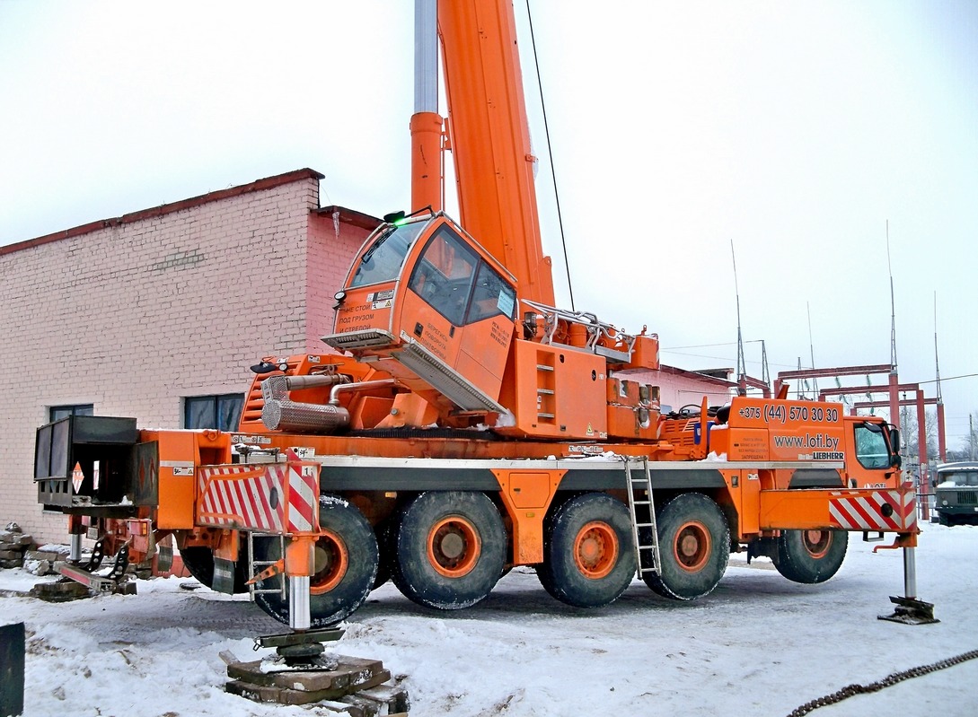 Минск, № АО 4394-7 — Liebherr (общая модель)