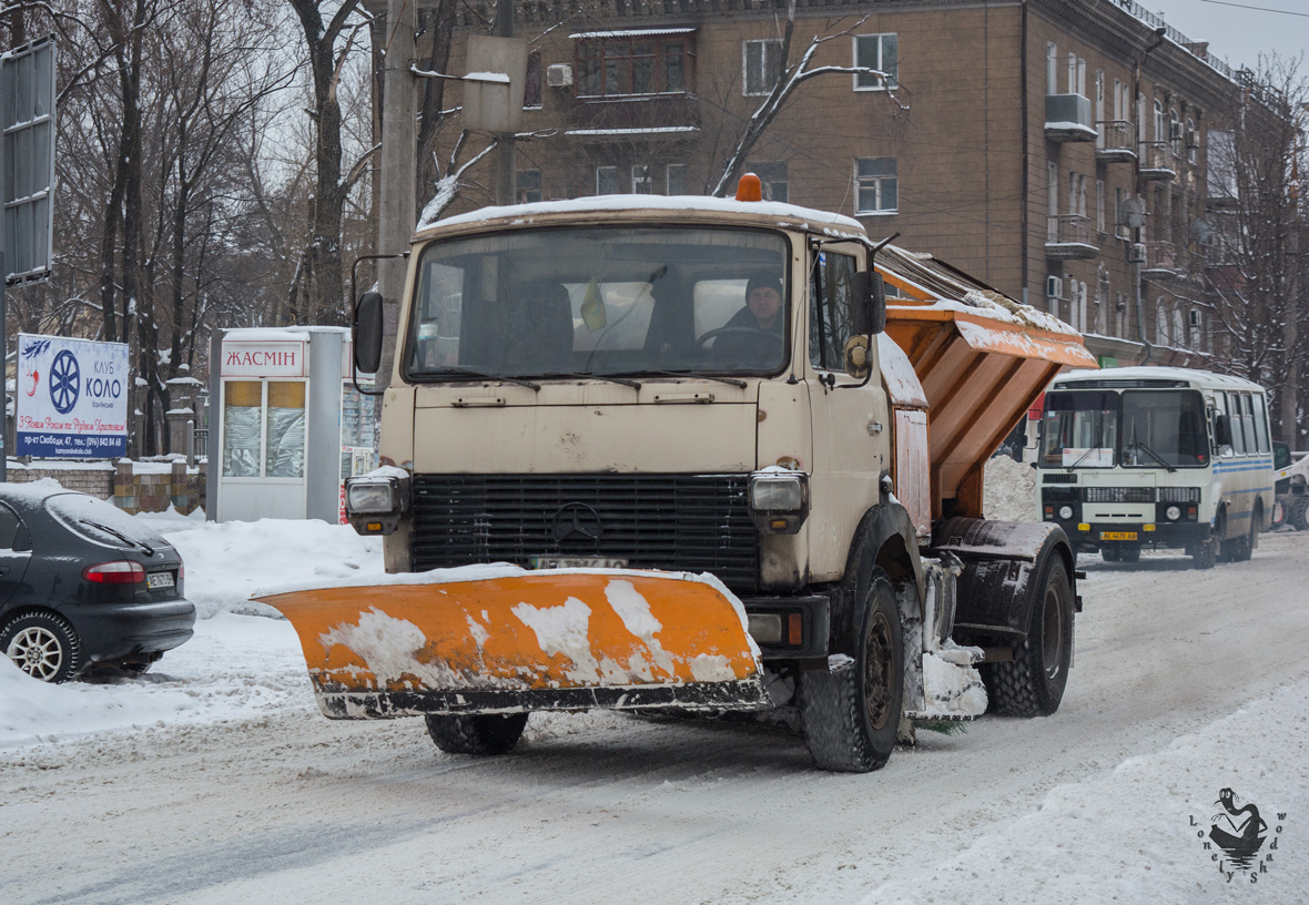 Днепропетровская область, № АЕ 3916 АО — МАЗ-5337 [533700]