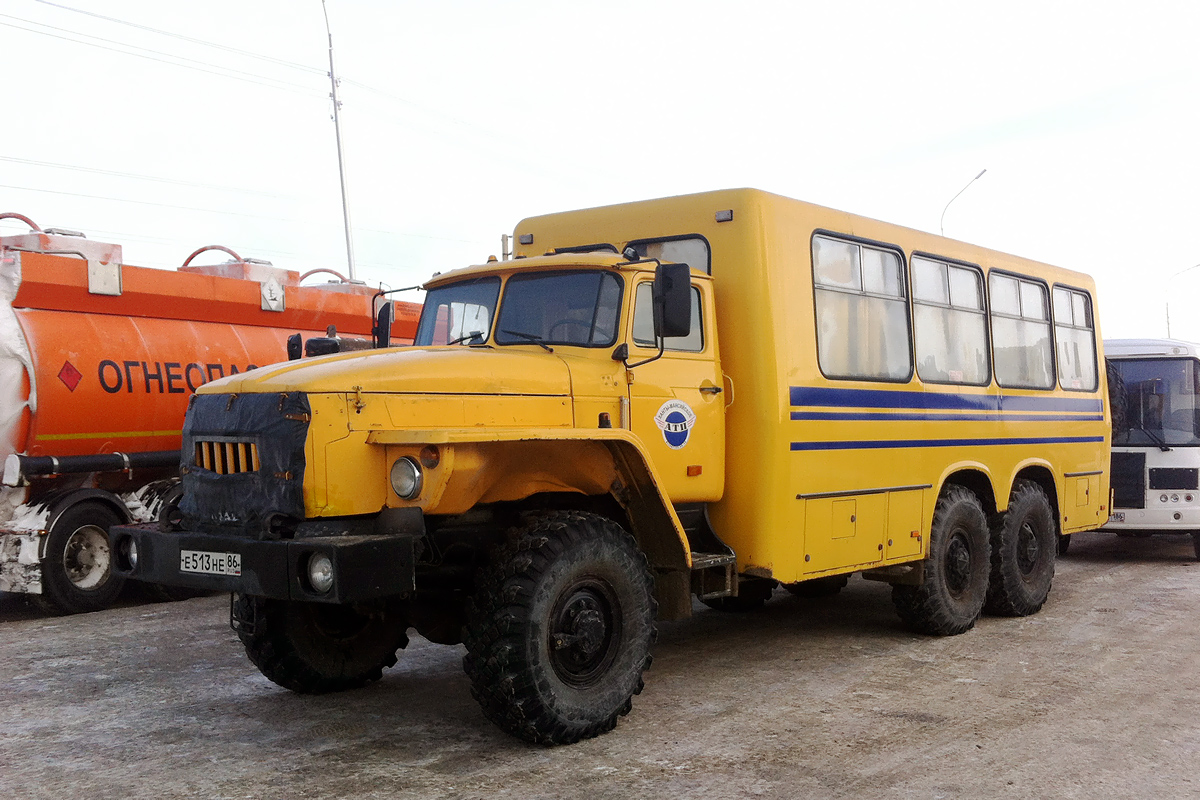 Ханты-Мансийский автоном.округ, № Е 513 НЕ 86 — Урал-4320-40