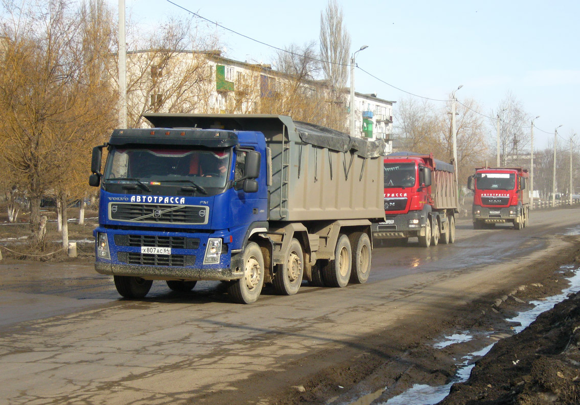 Саратовская область, № Х 807 АС 64 — Volvo ('2002) FM.400 [X9P]