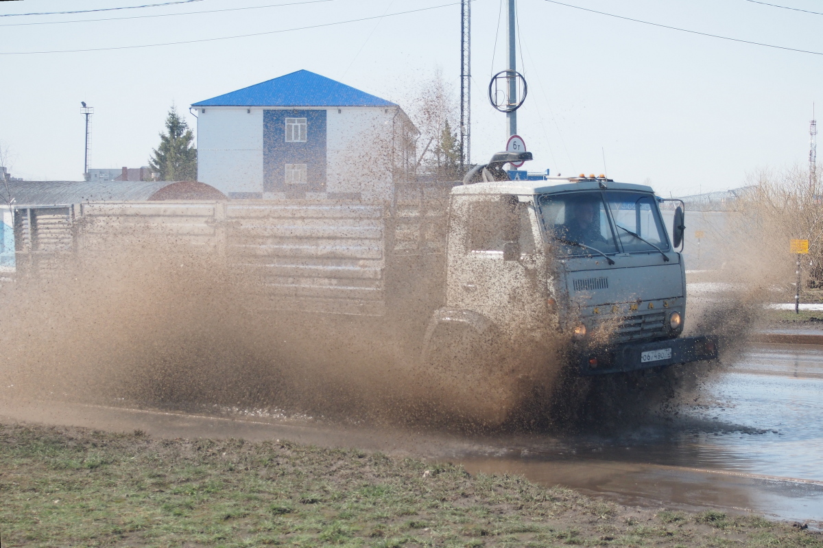 Тюменская область, № О 674 ВО 72 — КамАЗ-53202