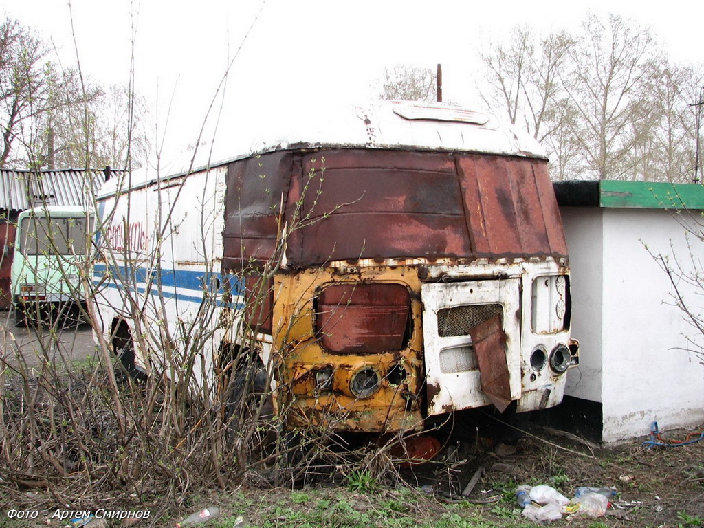 Восточно-Казахстанская область, № F 435 DMM — ПАЗ-37421