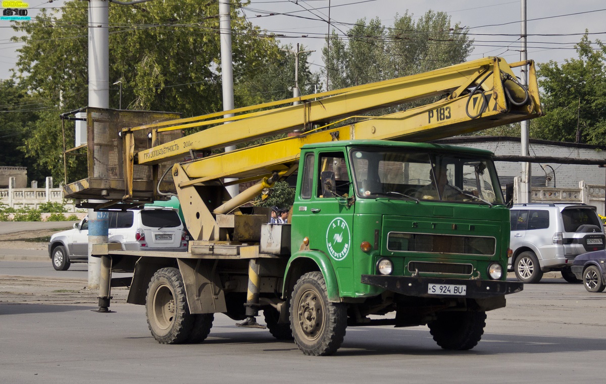 Павлодарская область, № S 924 BU — Star-28