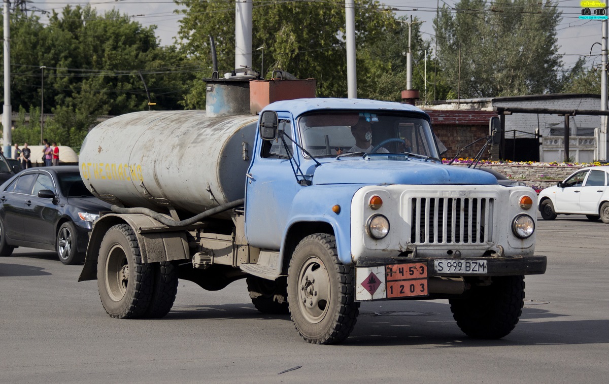 Павлодарская область, № S 999 BZM — ГАЗ-53-12