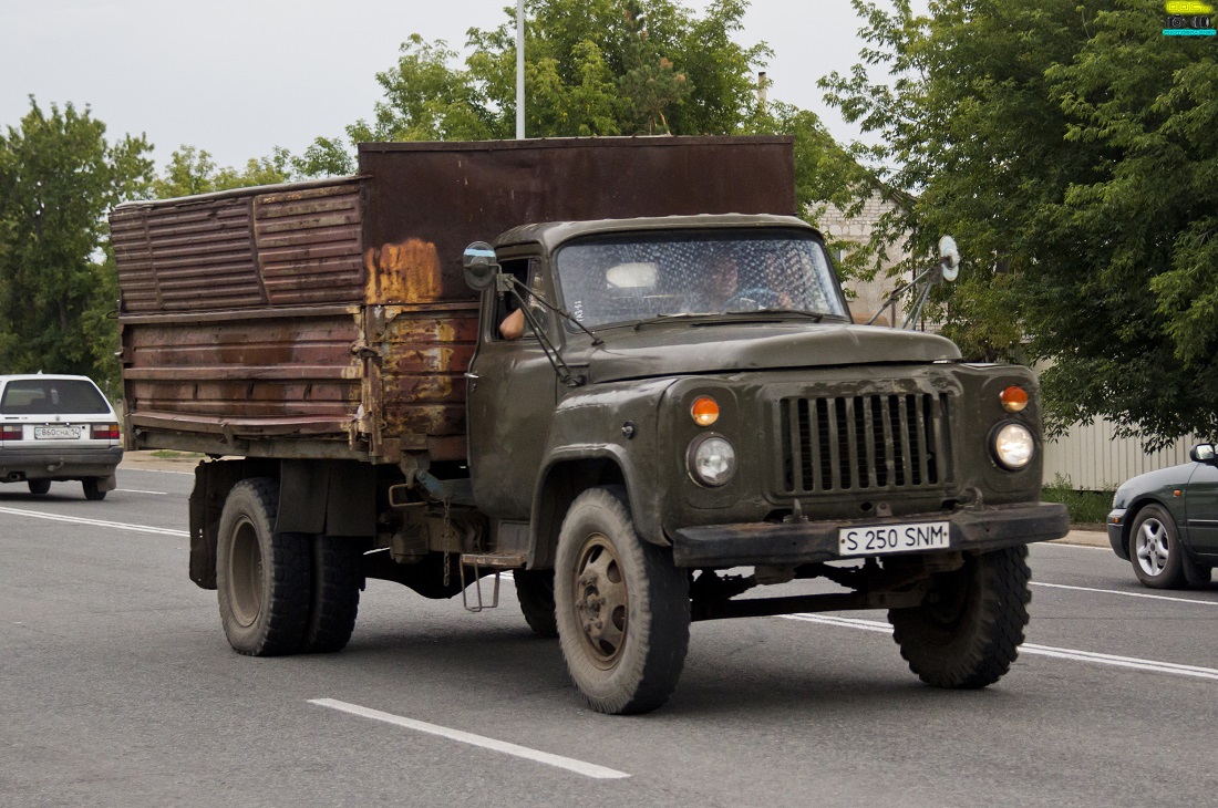 Павлодарская область, № S 250 SNM — ГАЗ-53-14, ГАЗ-53-14-01