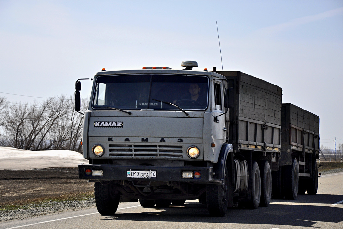 Павлодарская область, № 813 DFA 14 — КамАЗ-5320