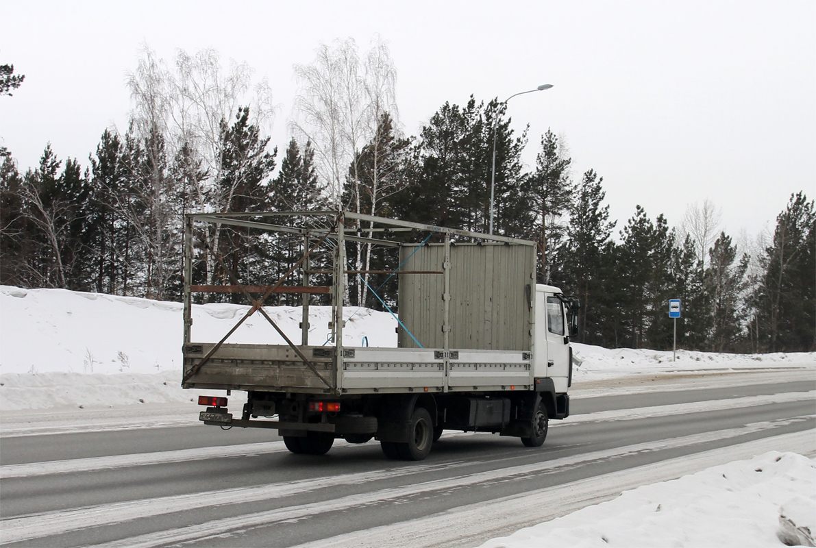 Красноярский край, № Е 447 КА 124 — МАЗ-437130