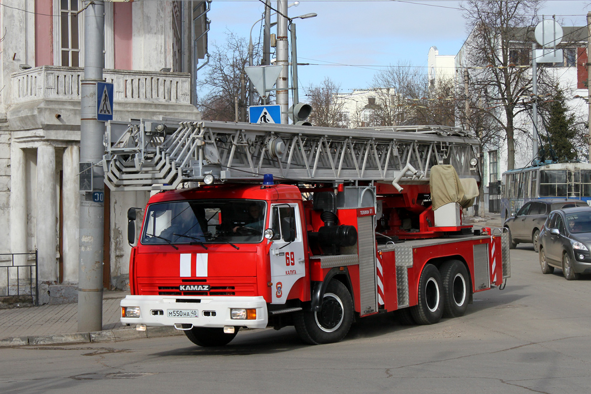 Калужская область, № М 550 НА 40 — КамАЗ-65115-62