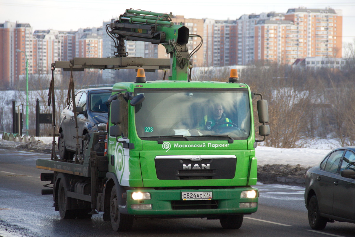 Москва, № 0273 — MAN TGL 12.180