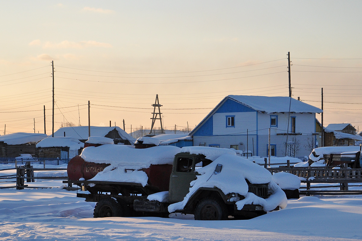 Саха (Якутия), № М 233 АТ 14 — ЗИЛ-130