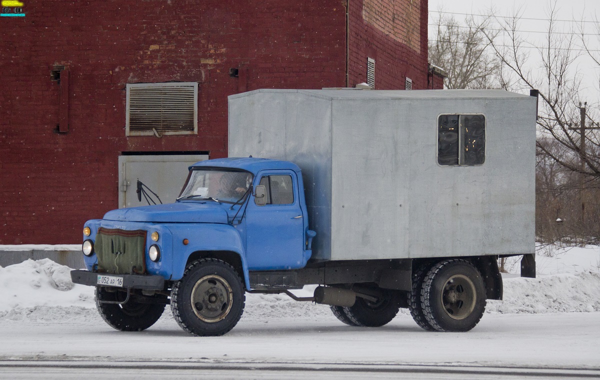 Восточно-Казахстанская область, № 052 AR 16 — ГАЗ-52/53 (общая модель)