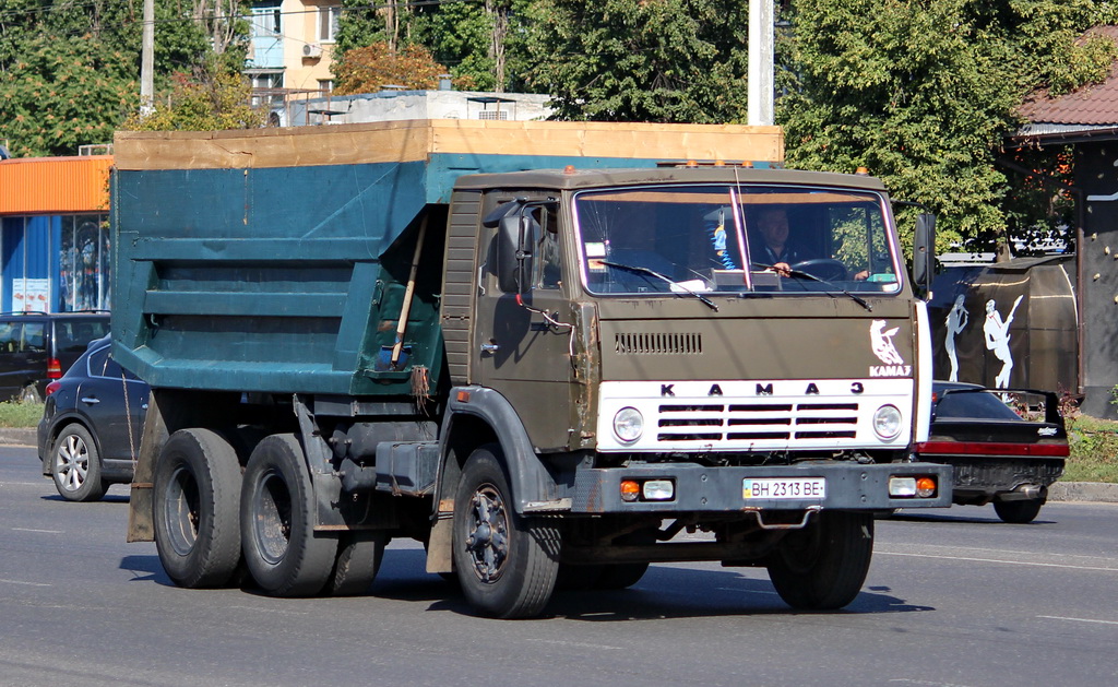 Одесская область, № ВН 2313 ВЕ — КамАЗ-54112