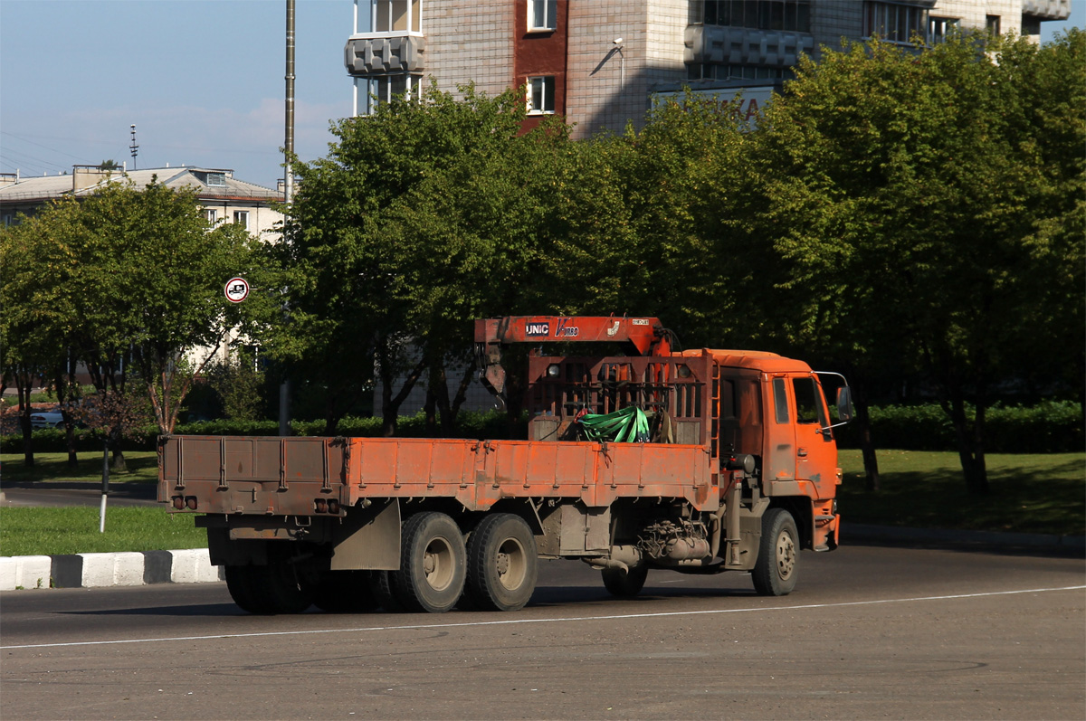 Красноярский край, № Н 702 ВХ 124 — Isuzu V340