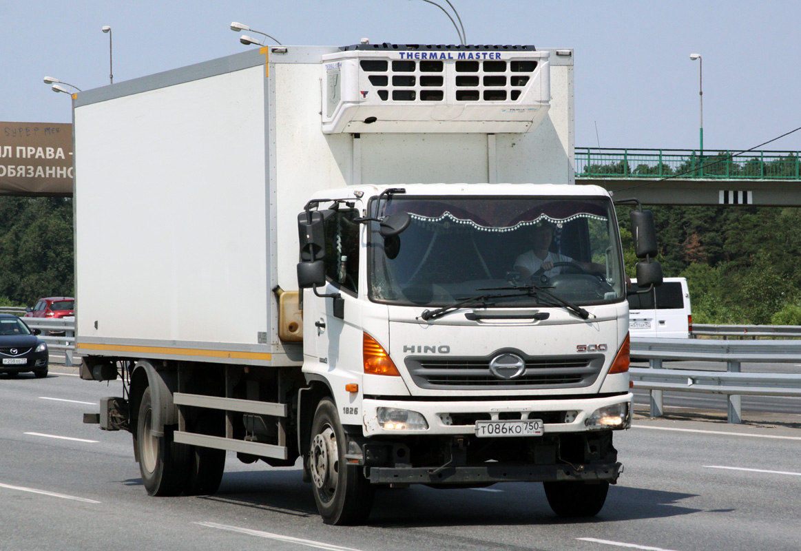 Московская область, № Т 086 КО 750 — Hino 500