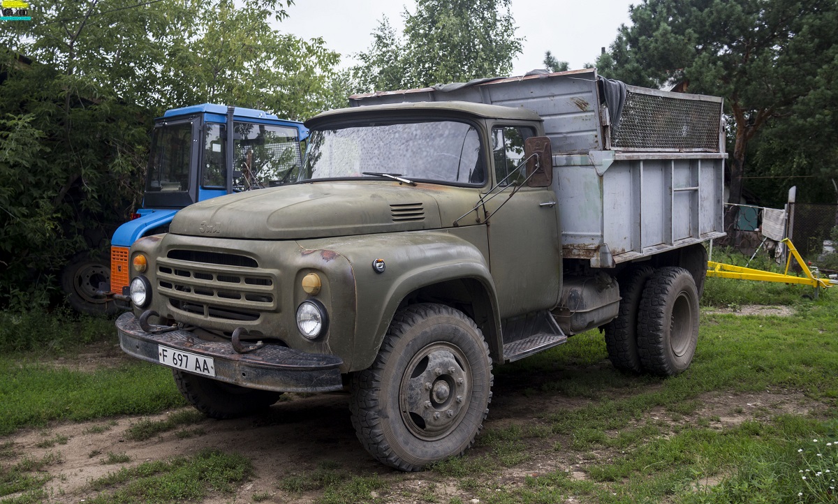 Восточно-Казахстанская область, № F 697 AA — ЗИЛ-495810