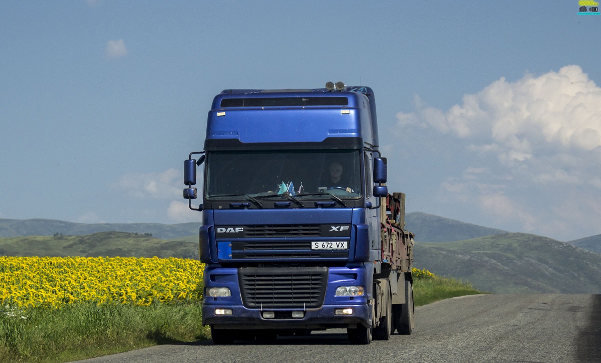 Павлодарская область, № S 672 VX — DAF XF95 FT