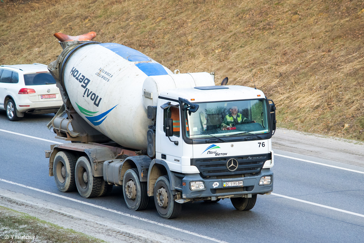 Львовская область, № 76 — Mercedes-Benz Actros ('2003) 3236